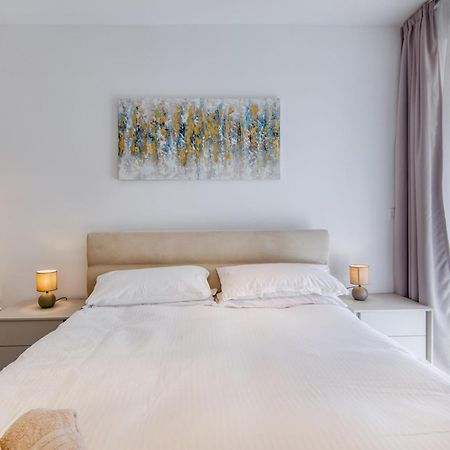 Designer 2Br Home With Stunning Views In St Pauls By 360 Estates เซนต์พอลส์เบย์ ภายนอก รูปภาพ